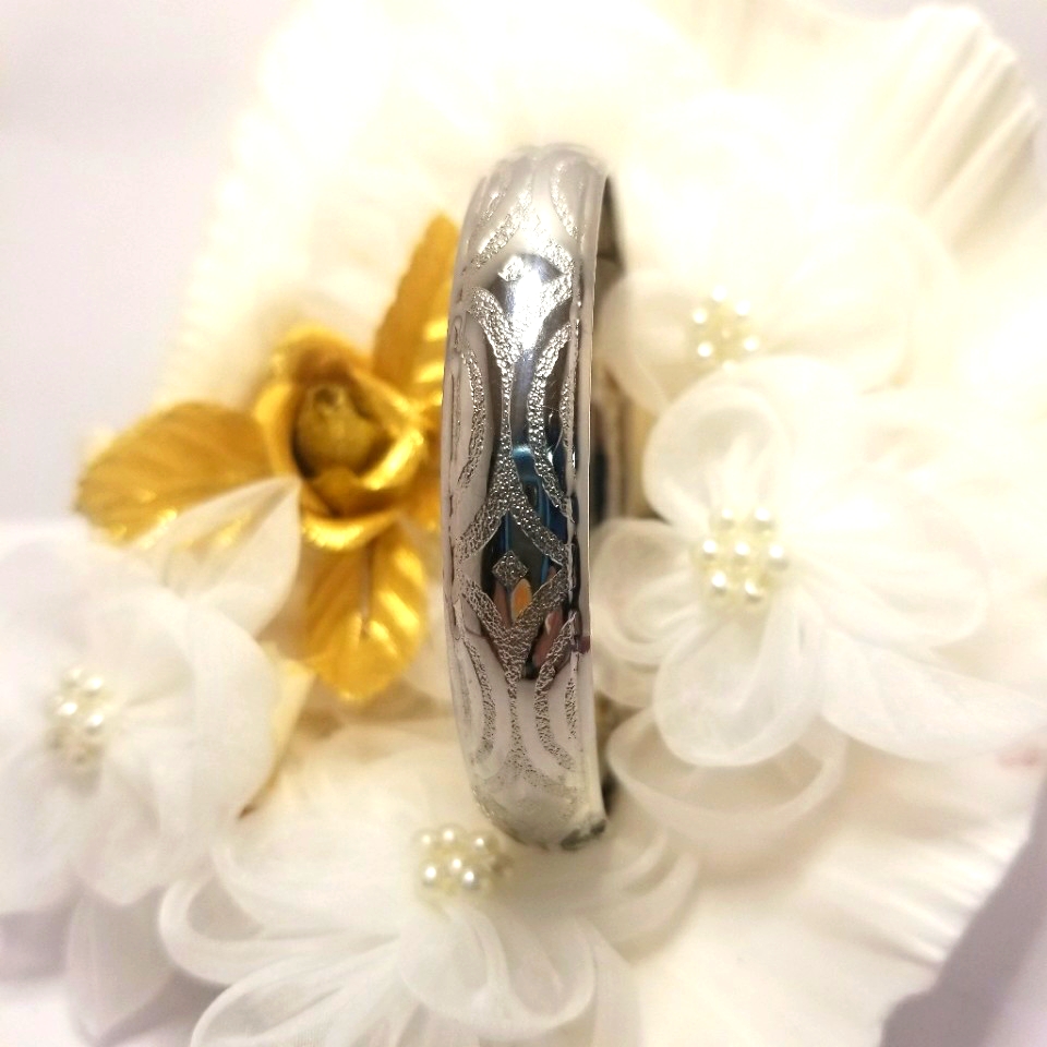 Silver Etched Bangle